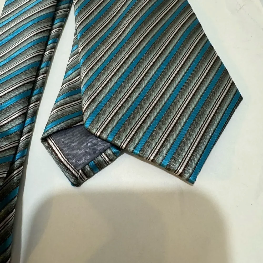 Versa Hand Made Men’s Neck Tie Made In China